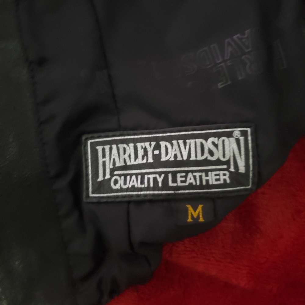 Harley davidson vest - Picture 2 of 4